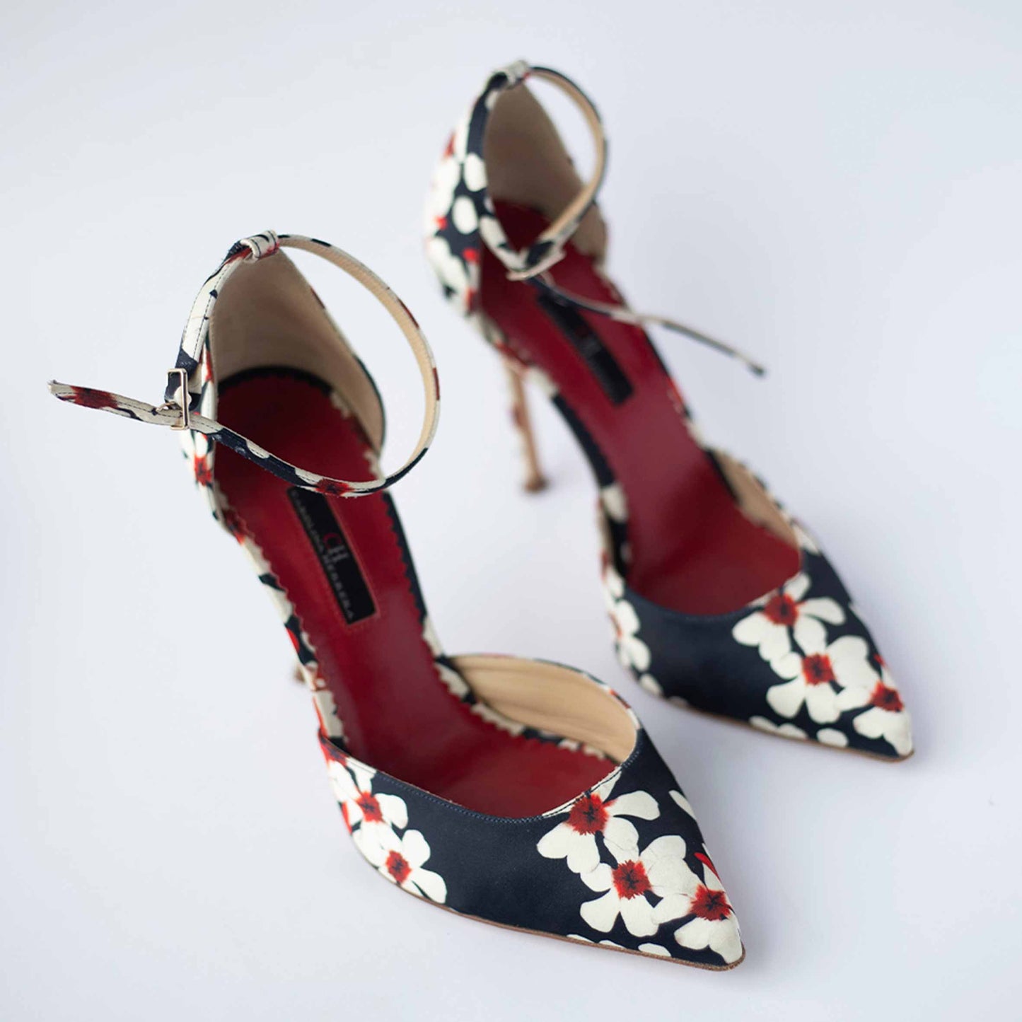Zapatos floreados Carolina Herrera
