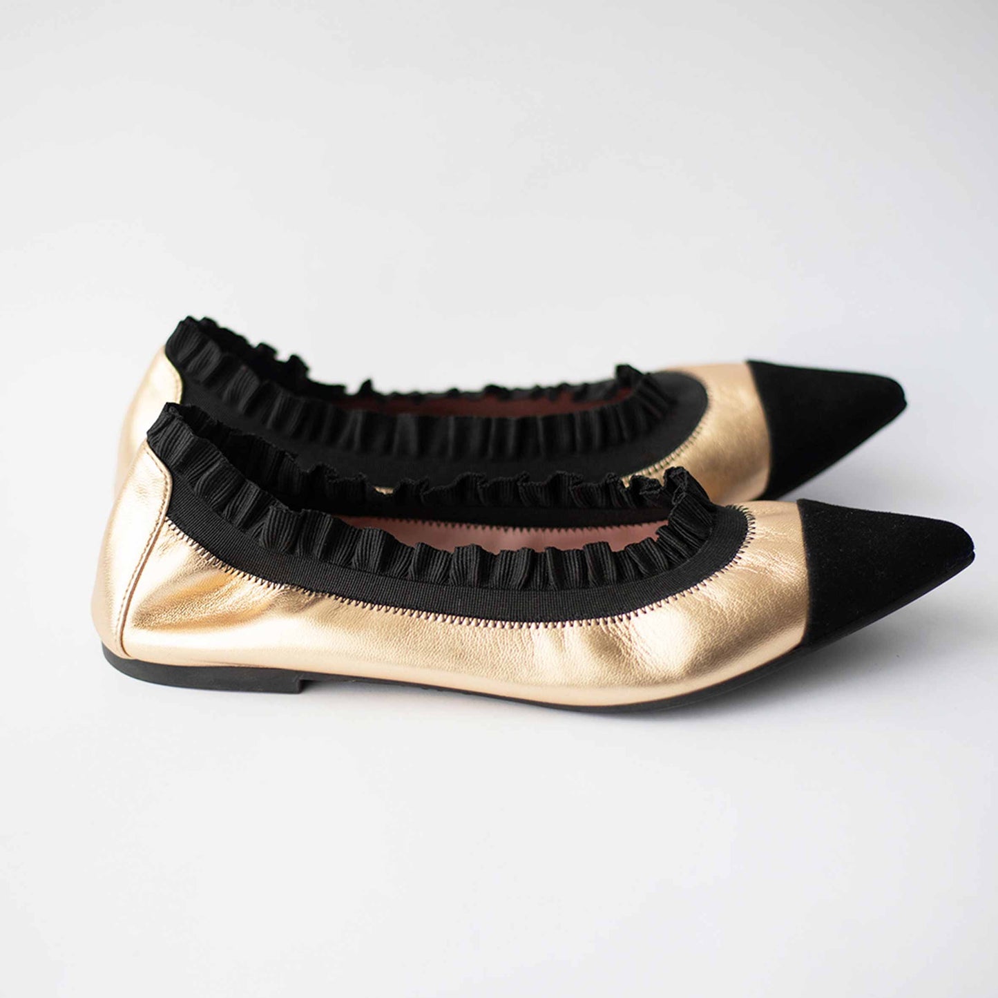 Pretty Ballerinas Doradas