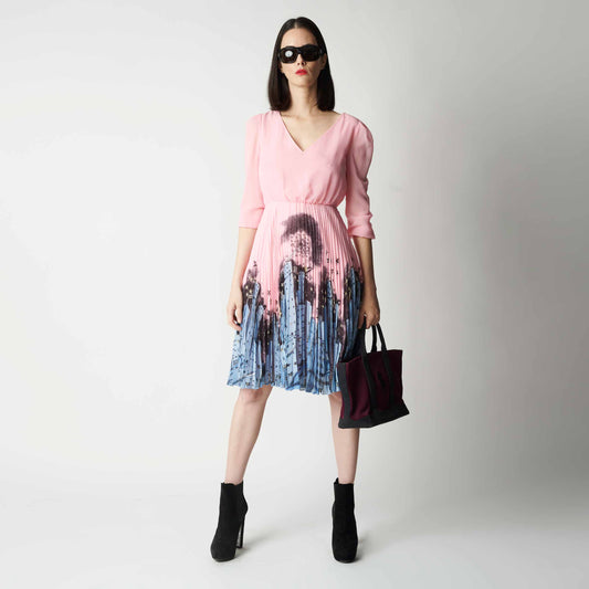 Vestido de seda rosa Moschino